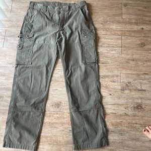 Vintage Green carhartt cargo pants never worn 
Size: w:38 l:34